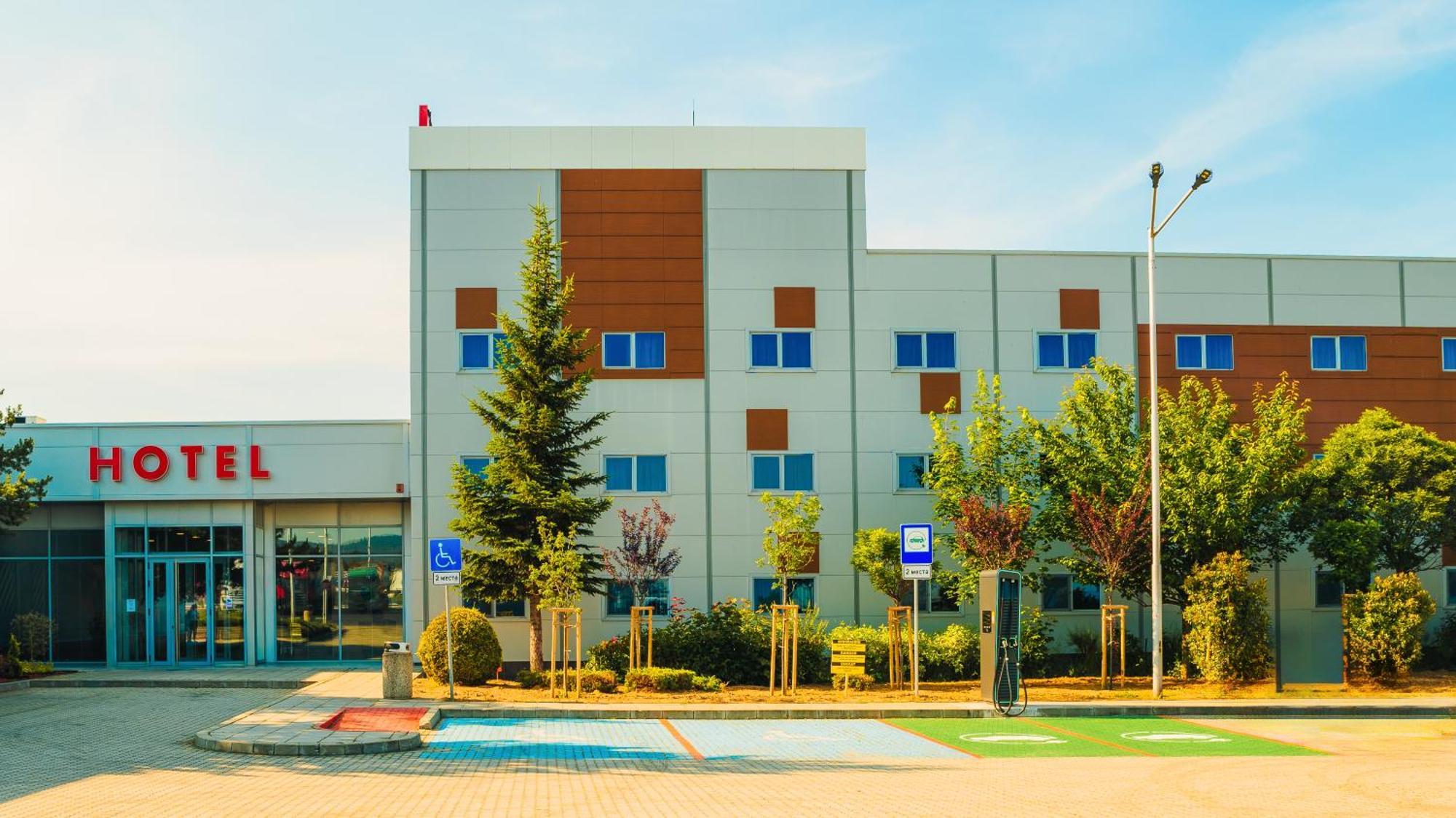 Hotel Ihtiman Εξωτερικό φωτογραφία