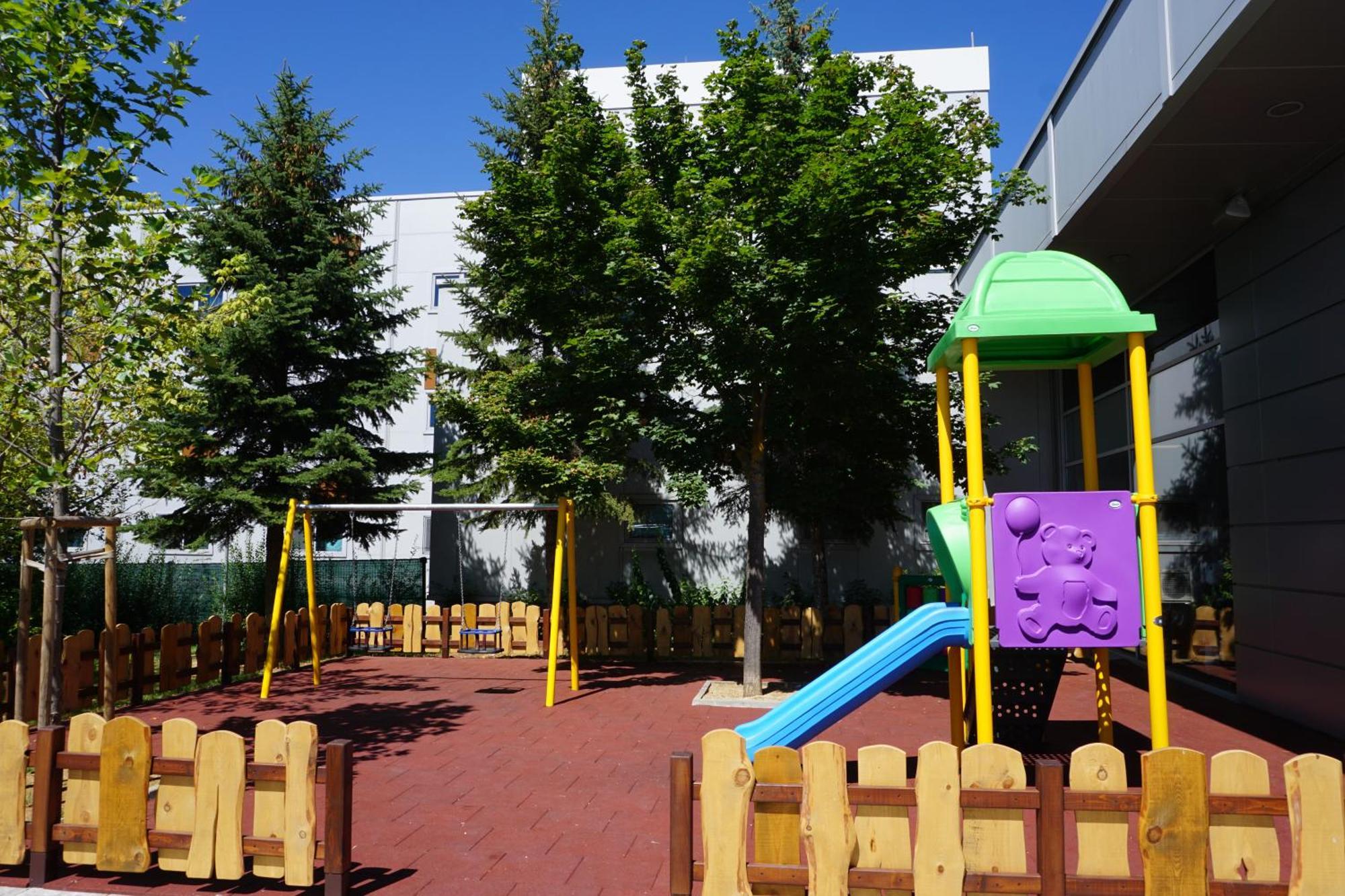 Hotel Ihtiman Εξωτερικό φωτογραφία