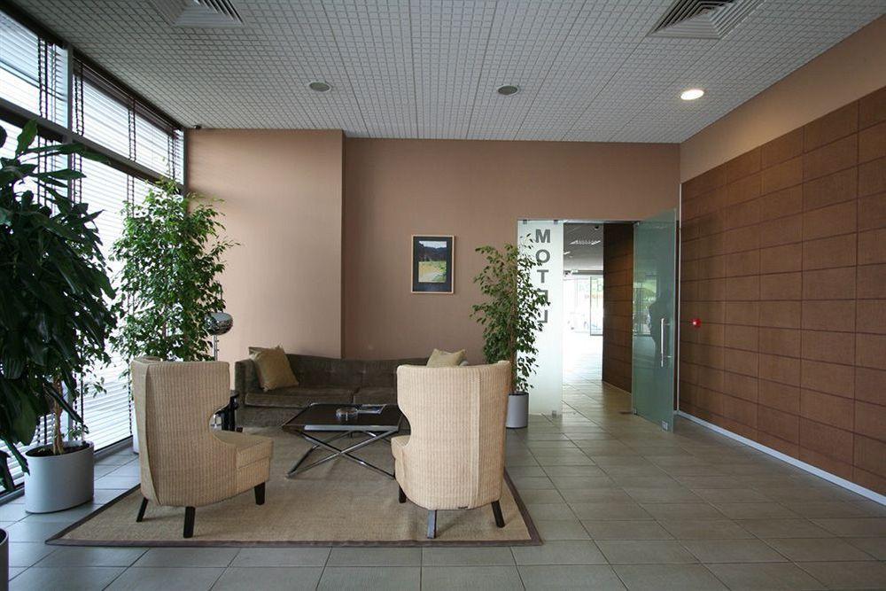 Hotel Ihtiman Εξωτερικό φωτογραφία