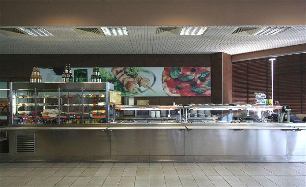 Hotel Ihtiman Εξωτερικό φωτογραφία