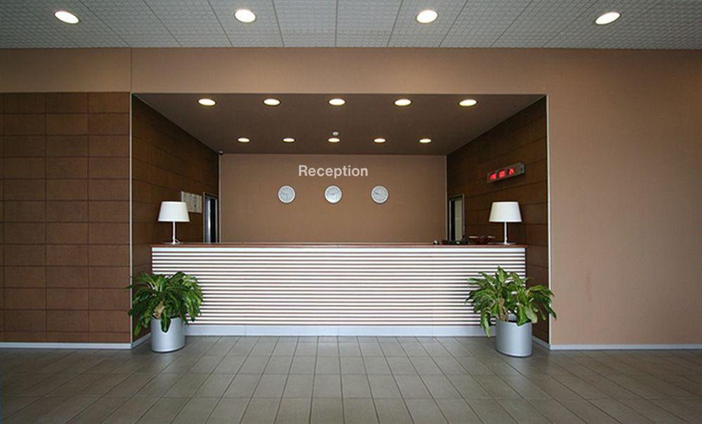 Hotel Ihtiman Εξωτερικό φωτογραφία